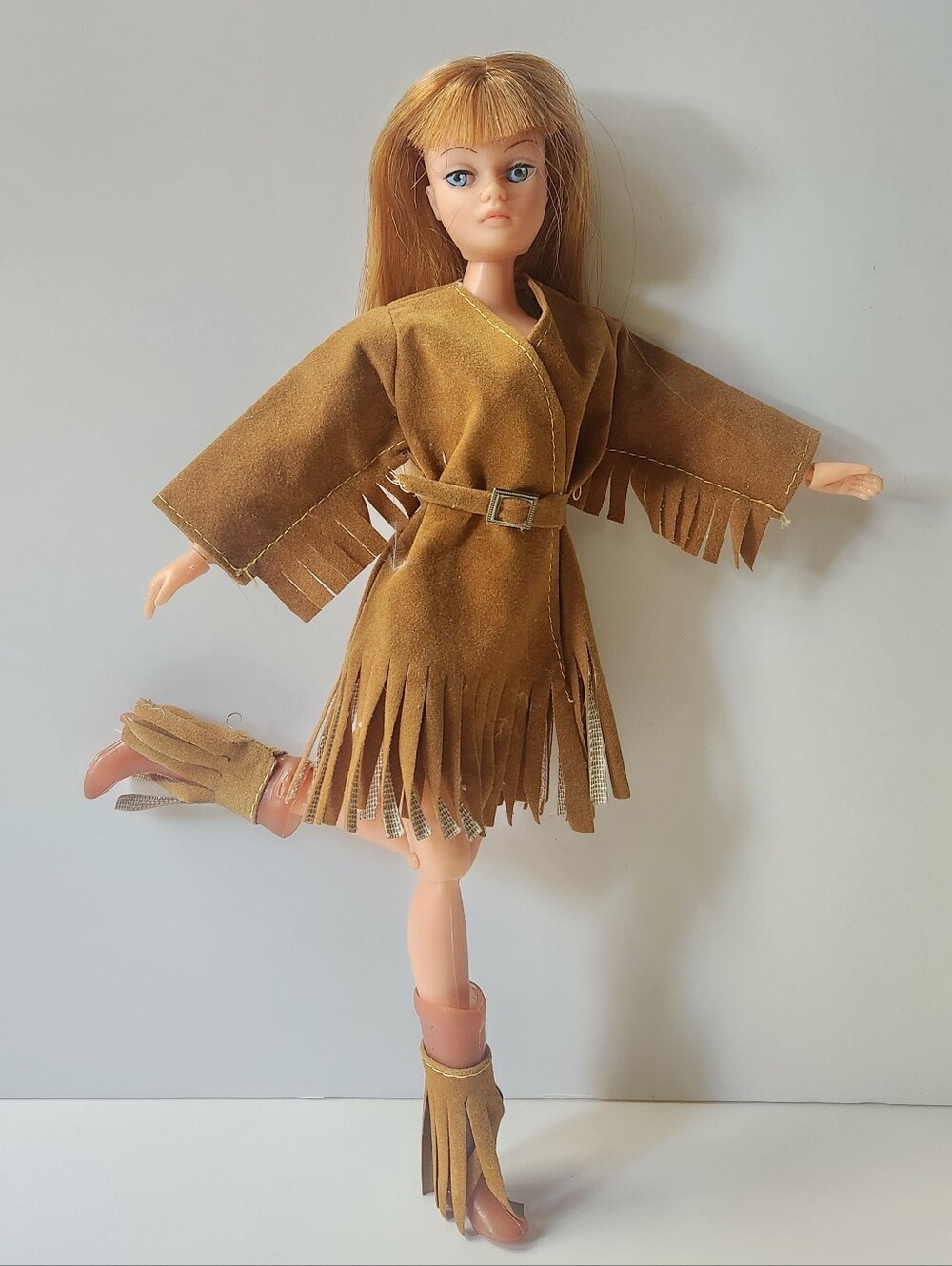 Vintage Palitoy Action Girl/Dollikin Articulated Doll With Outfits